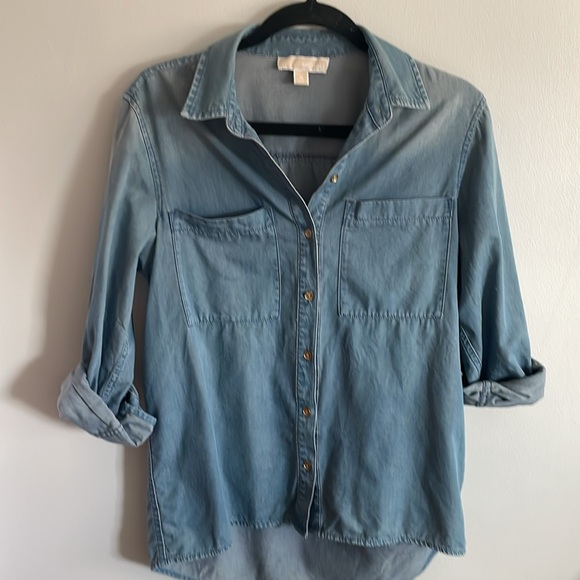 Michael Kors Button Down Chambray Top - Picture 5 of 6